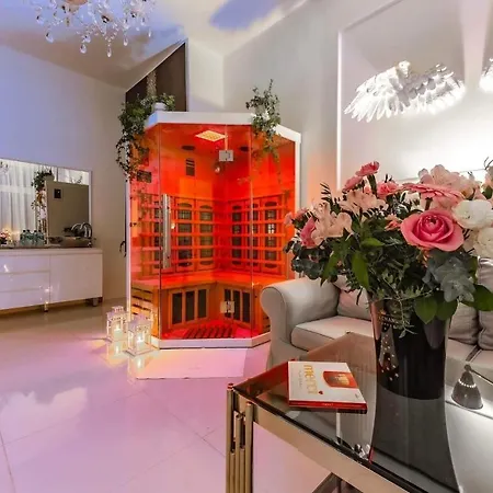 Apartmán Old Town Spa Suite Private Jacuzzi & Sauna For Couples Poznaň