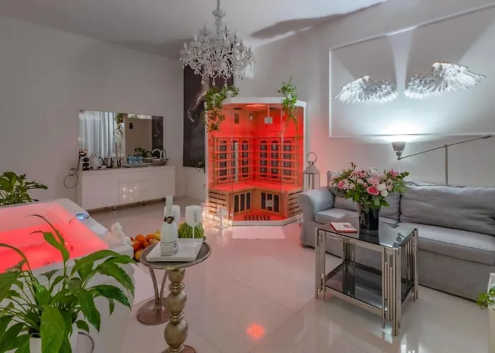 Lägenhet Sensual Luxury Private Jacuzzi & Sauna For Couples Poznań